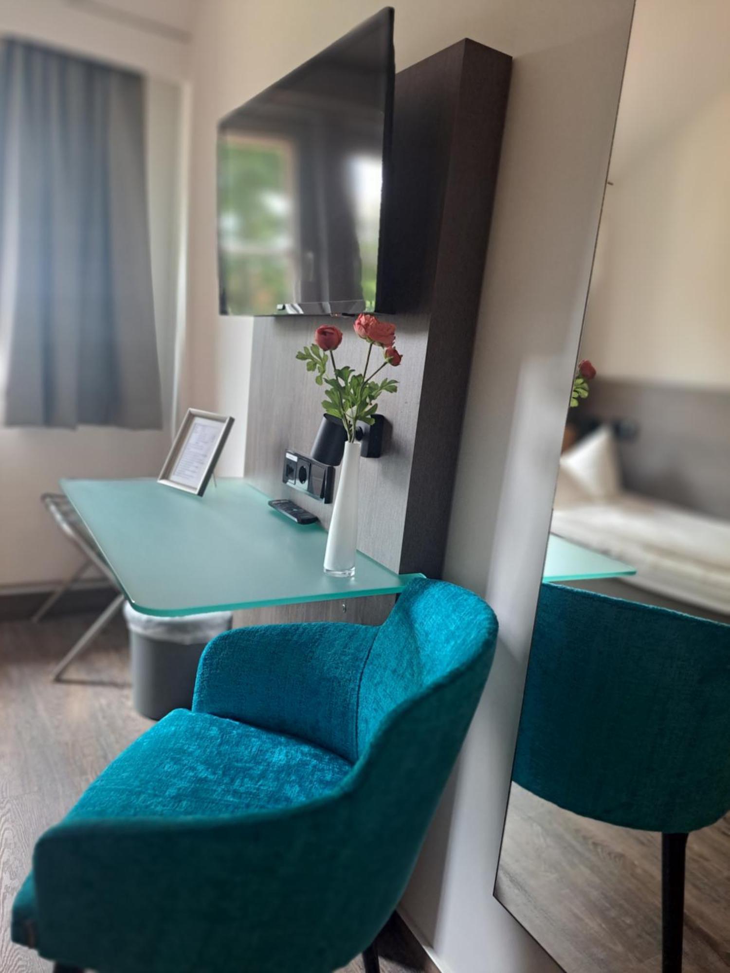 B M Hotel Im Ludwig- Harms- Haus Hermannsburg Eksteriør bilde