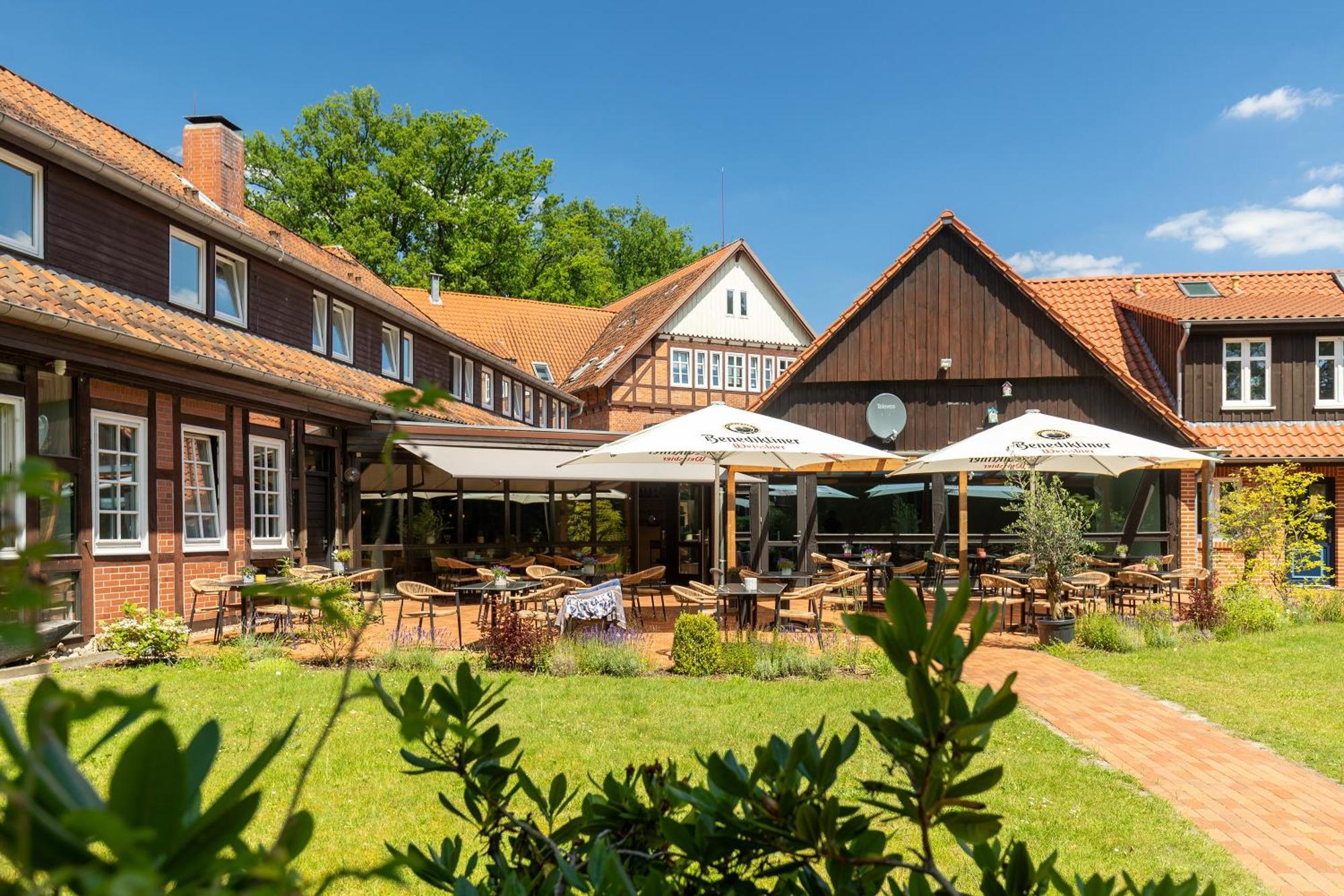 B M Hotel Im Ludwig- Harms- Haus Hermannsburg Eksteriør bilde